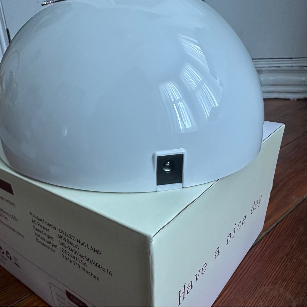 NIB New Tolansi 48W UV Light Bling Cordless Nail Lamp in White - Picture 6 of 15